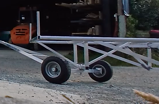 metallerie nautique l atelier kurun metallerie cotes d'armor pleneuf saint alban erquy lamballe remorque mise a l eau ecole de voile centre nautique plateau.jpg métallerie nautique l atelier kurun metallerie cotes d'armor pleneuf saint alban erquy lamballe remorque mise a l eau ecole de voile centre nautique plateau